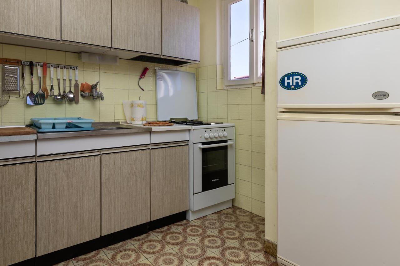 Apartments By The Sea Sumpetar, Omis - 9435 Luaran gambar